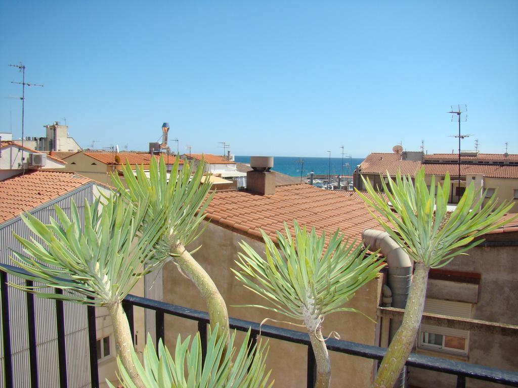 Hostal Platja Cambrils Εξωτερικό φωτογραφία