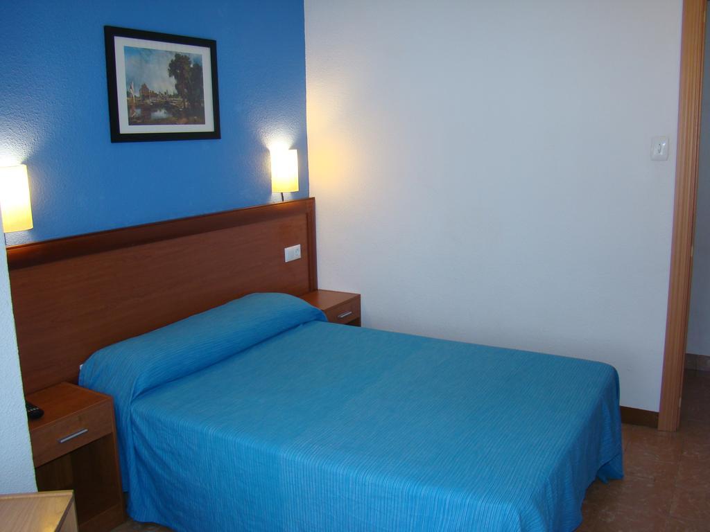 Hostal Platja Cambrils Εξωτερικό φωτογραφία