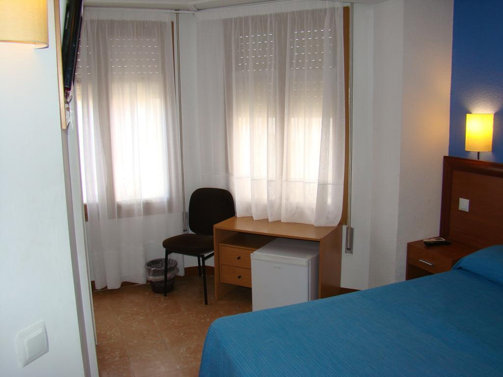 Hostal Platja Cambrils Εξωτερικό φωτογραφία