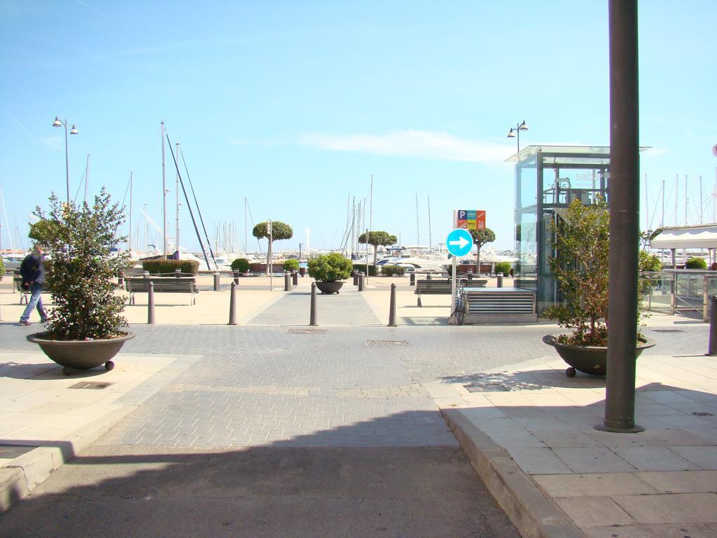 Hostal Platja Cambrils Εξωτερικό φωτογραφία