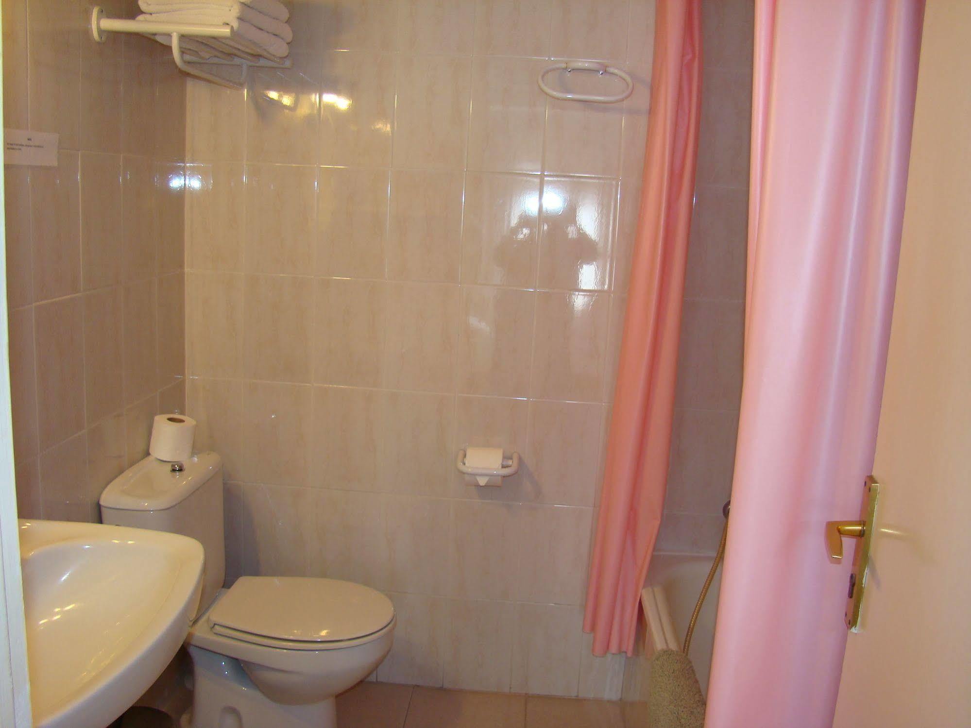 Hostal Platja Cambrils Εξωτερικό φωτογραφία